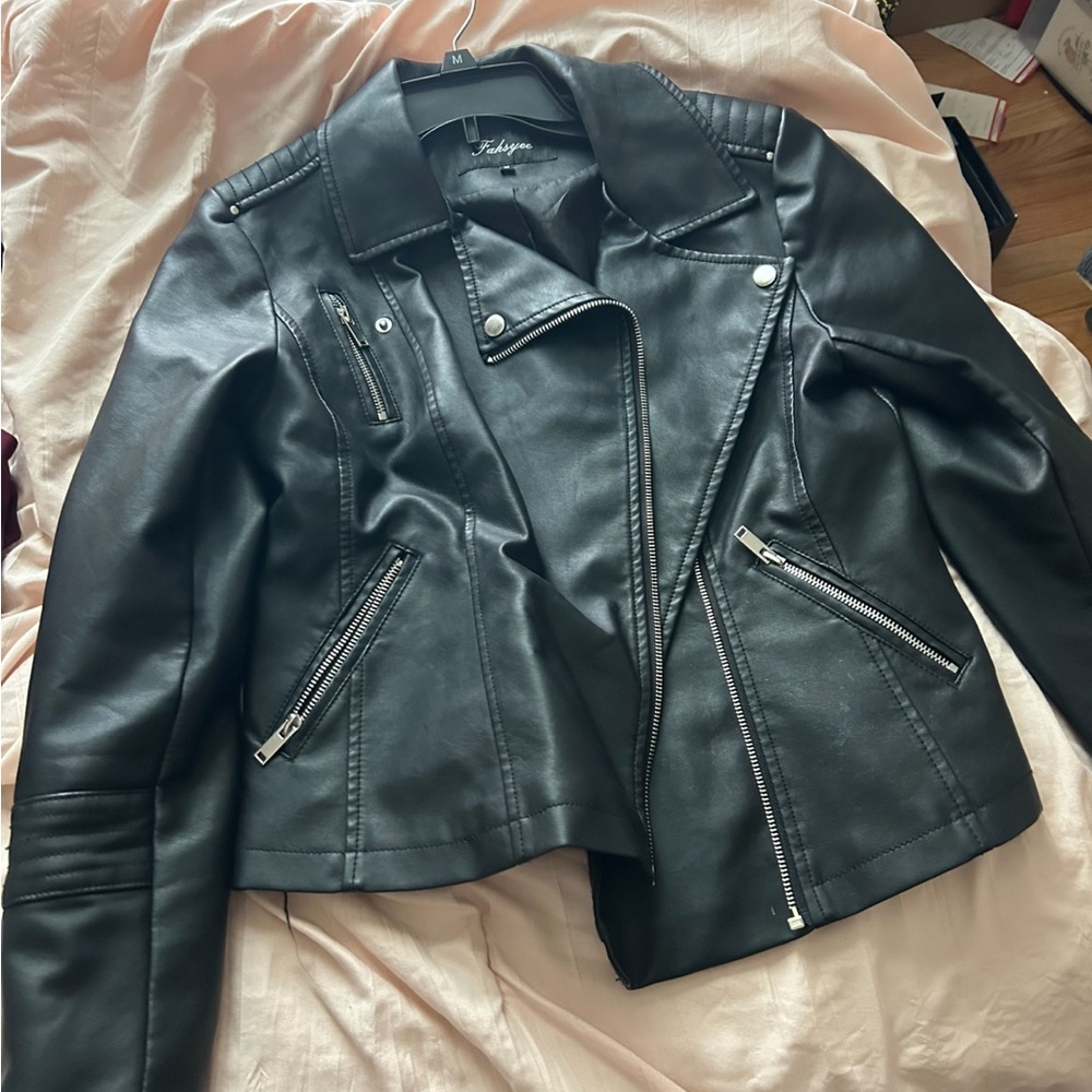 Leather Jacket, Cropped | Medium